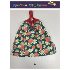 Crochet Top Hand Towel / Tea Towel - Strawberries and Daisies Crochet Top Hand Towel / Tea Towel - Strawberries and Daisies